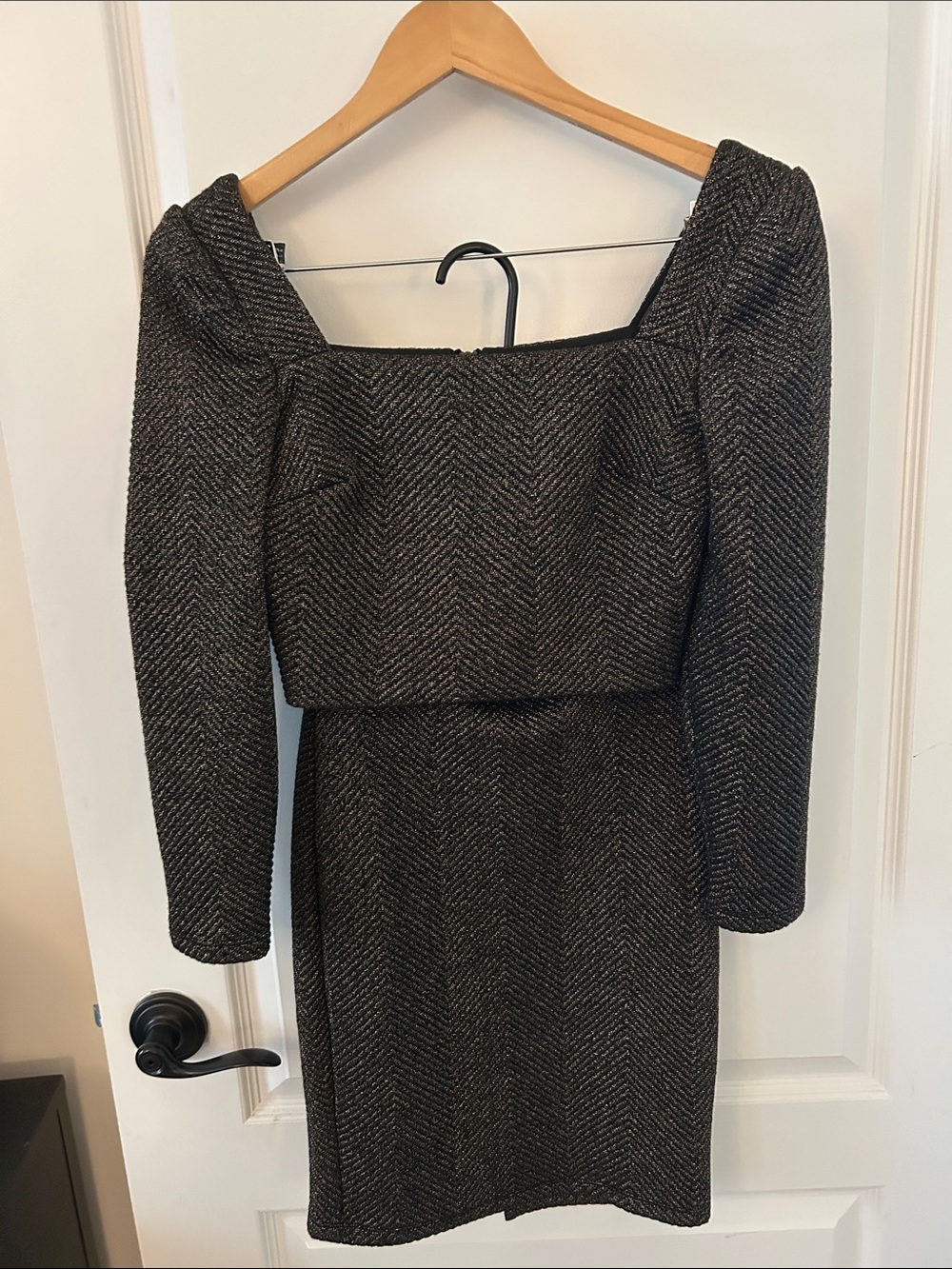 ALI & JAY Black Tweed Long-Sleeve Square-Neck two piece set